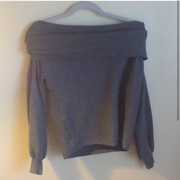 Zara off the shoulder sweater - Picture 4 of 5
